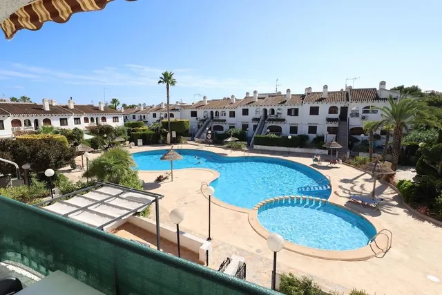 Bungalowplanta alta en Cabo Roig — 9