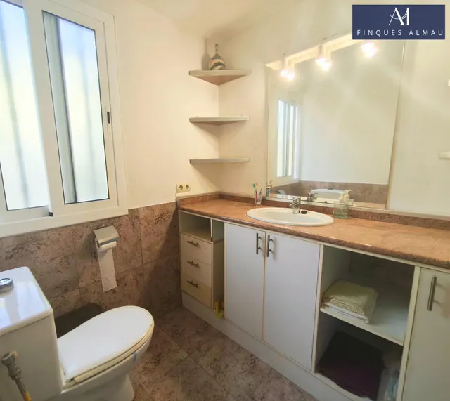 Encantadora Casa en Vilanova i la Geltrú — 44