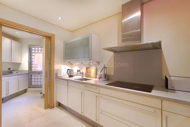 Apartamento 3 habitaciones 164m² en venta - Altos de Estepona — 4