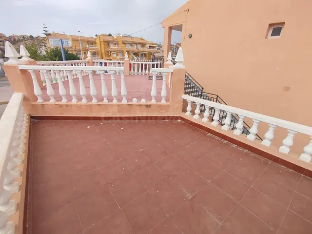 UN SOLO PRECIO. DOS APARTAMENTOS.- VIA AXIAL BAHIA PUERTO DE - foto 3