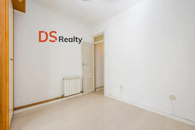Ds realty presenta | piso 3+1 con dos balcones en malasaña. — 13