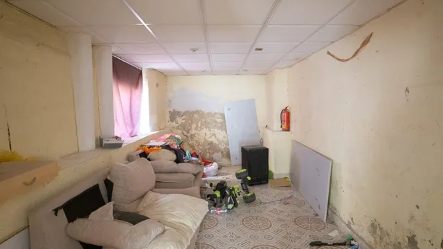 Casa independiente en zona Gran Avenida de Elda. — 2