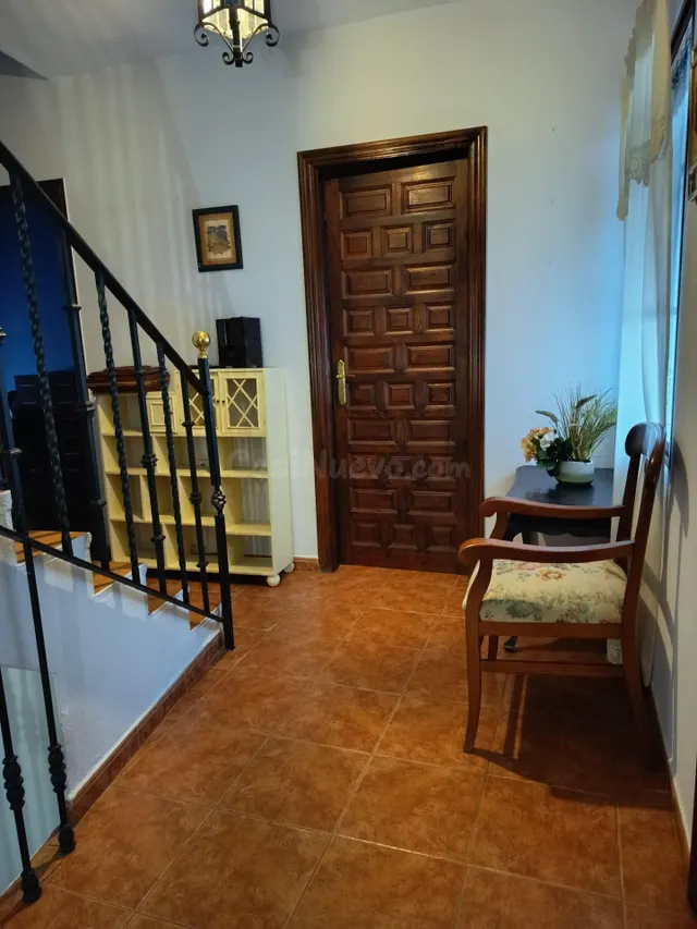 JUNTO AL PALACIO DE VIANA - foto 2