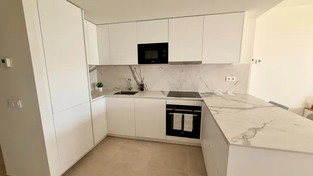 ¡ESPECTACULAR PISO CON TERRAZA Y VISTAS AL MAR EN SANTANGELO SUR! — 9