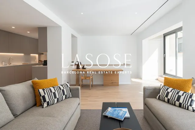 Impresionante dúplex con terraza privada en alquiler en La Salut — 19