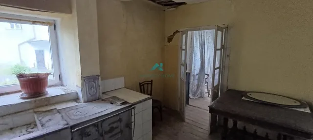 Se vende casa de piedra con jardín en Riva de Ruesga — 34