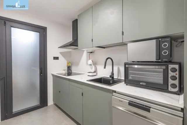 Espectacular piso reformado en Gójar — 28