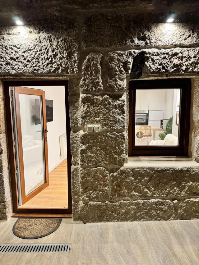 APARTAMENTO DE DISEÑO CON TERRAZA Y JARDÍN — 8