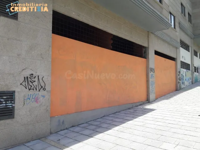 LOCAL COMERCIAL EN ALQUILER - foto 2