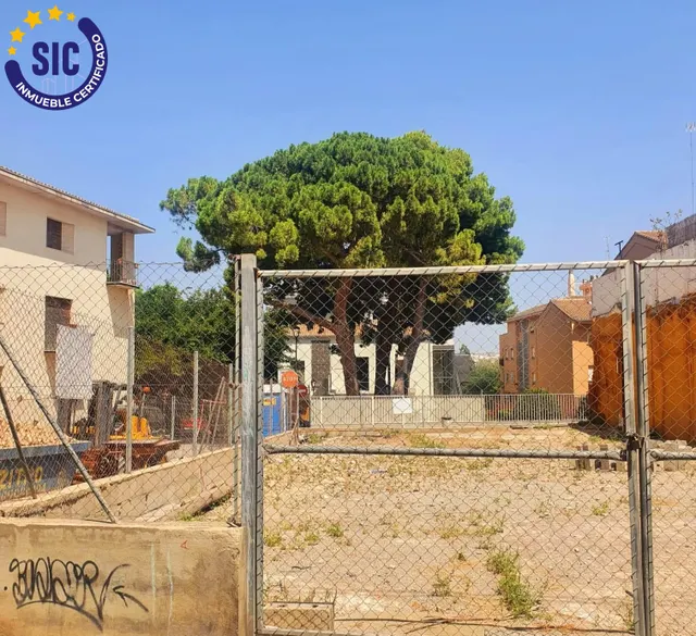 SOLAR URBANO EN EL CENTRO DE QUART DE POBLET — 6