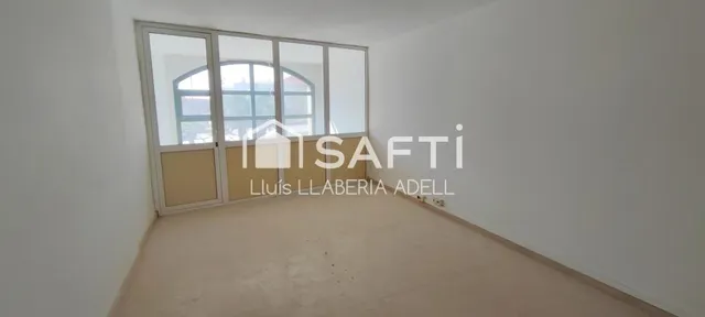 Vivienda / para LOFT / LOCAL DE 2 PLANTAS, en casco antiguo de Tarragona, cerca de plaza con zona comercial, restauración - zona fiestas. — 16