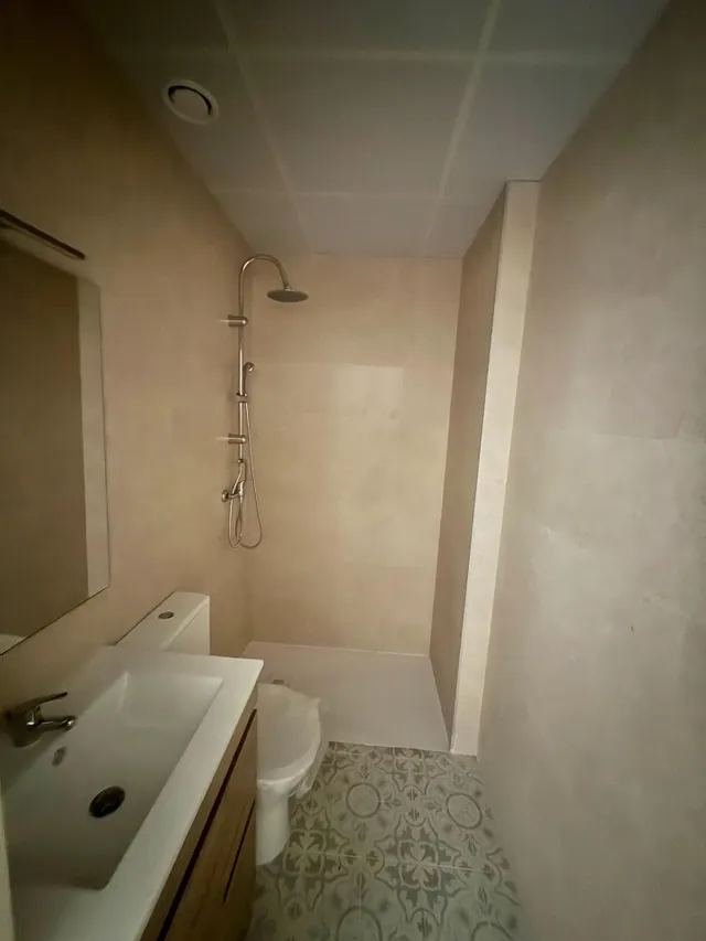 Vivienda en Planta Primera  – Totalmente Reformada ✨ — 6