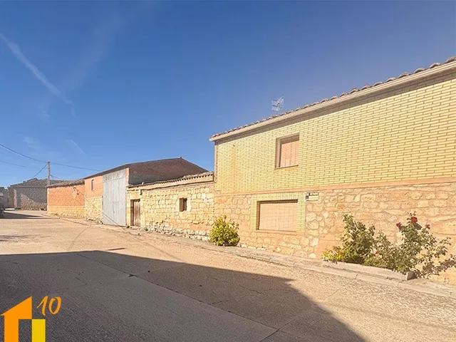 Casa en venta en Quintanilla Somuño — 27
