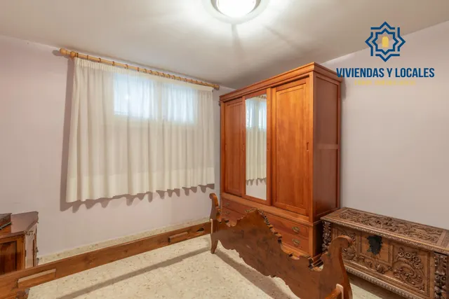 Complejo industrial con vivienda en Alhendín con 2500 metros cuadrados — 32