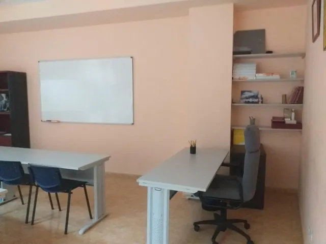 OPORTUNIDAD LOCAL EN PONFERRADA PARA OFICINAS O CENTRO DE ENSEÑANZA — 12