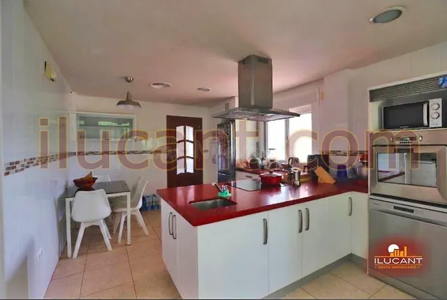 ***SIN COMISION DE INMOBILIARIA*** LAS PAULINAS. Ubicación inmejorable – A solo 5 minutos de Alicante y 12 minutos de Playa de San Juan — 12