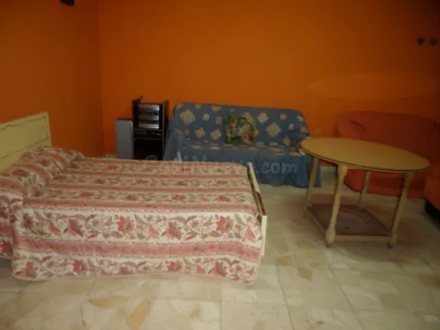 Casa 3 habitaciones 500m² en venta - Zona Juan de Zuñiga — 3