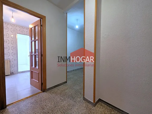 Amplia vivienda de 4 dormitorios con dos terrazas acristaladas en venta la zona sur de Ávila — 29