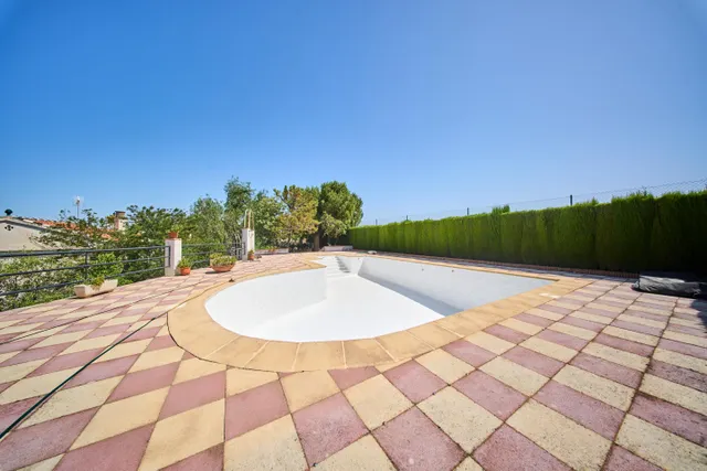 Impresionante chalet de 4 habitaciones con piscina de 86 m3 totalmente despejada — 18