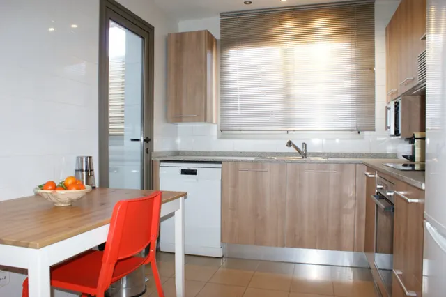 Piso en venta de cuatro habitaciones, zona Plaza Patines Palma — 11