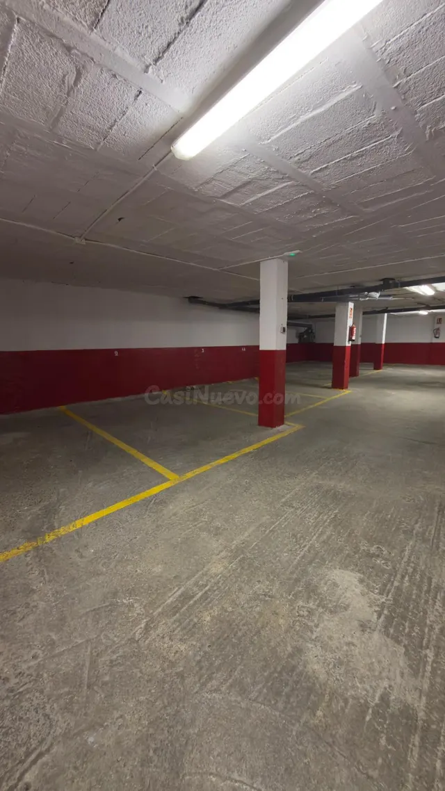 OPORTUNIDAD DE INVERSIÓN: PARKING CON 10 PLAZAS DE GARAJE EN - foto 5