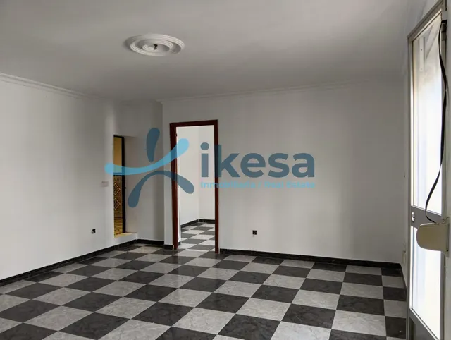 Vivienda en planta primera para reforma integral en Utrera — 14