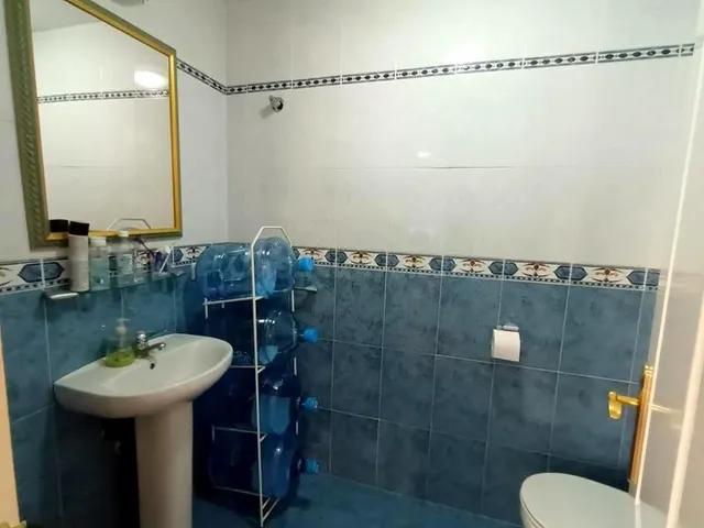 LOCAL COMERCIAL EN RENTABILIDAD - foto 4