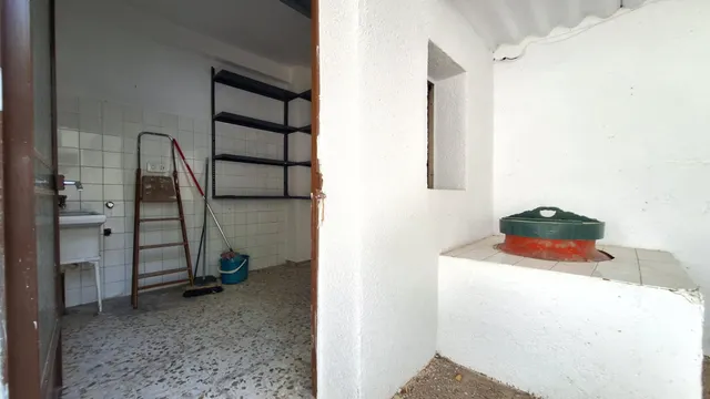Casa SIN AMUEBLAR de tres dormitorios y patio en Vistabella — 13