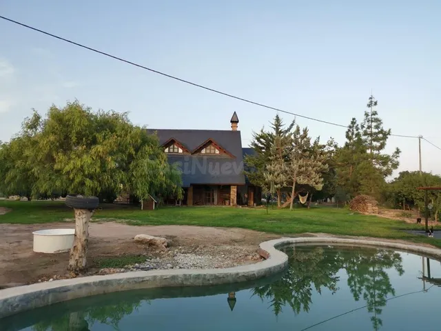 Casa con encanto, terreno y piscina en la zona El Campillo,  - foto 4