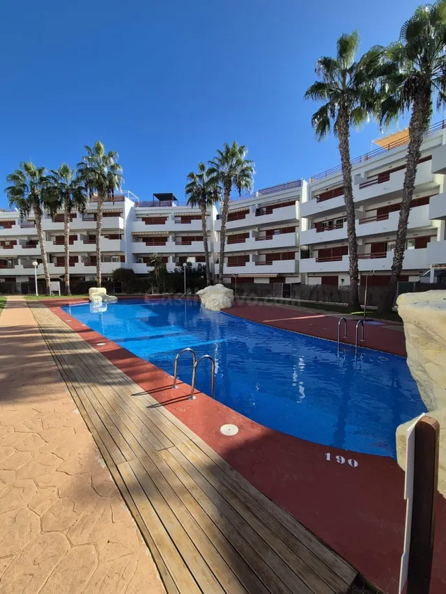 Orihuela Costa, Playa Flamenca: Magnífico ático totalmente r