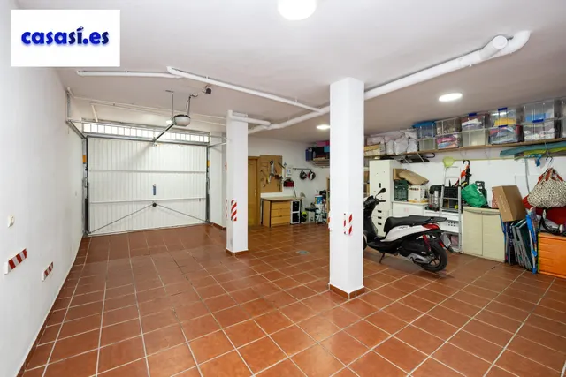 Maravillosa casa  a pocos minutos  andando  al  centro de La Zubia — 49