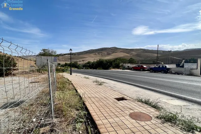 Probablemente la mejor parcela de Alhama para construir el chalet de tus sueños. Ahora a la venta. — 9