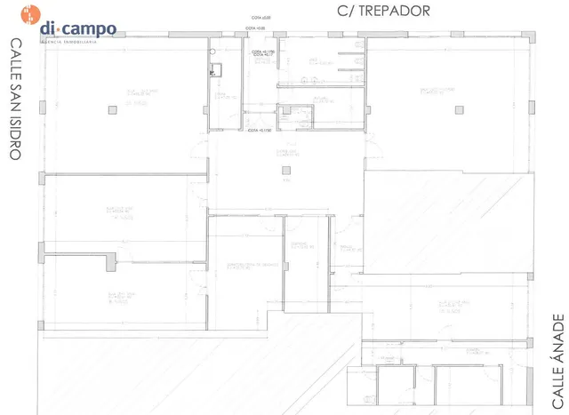 AMPLIO LOCAL EN VENTA, PASEO SAN ISIDRO, VALLADOLID. FACHADA A TRES CALLES. — 29
