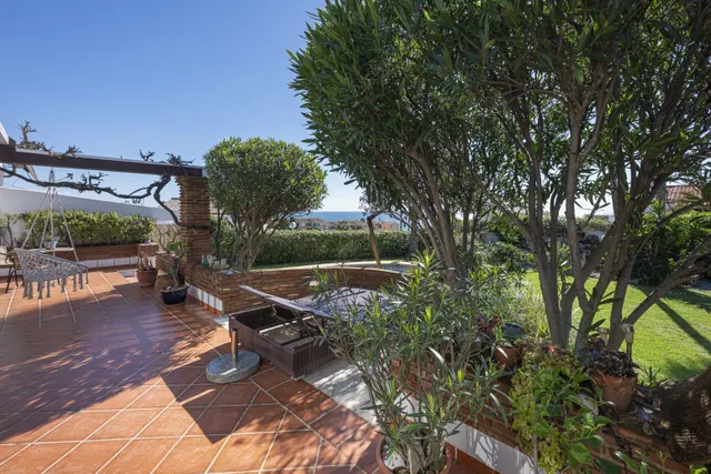 Chalet independiente con vistas al mar en El Faro de Mijas — 38