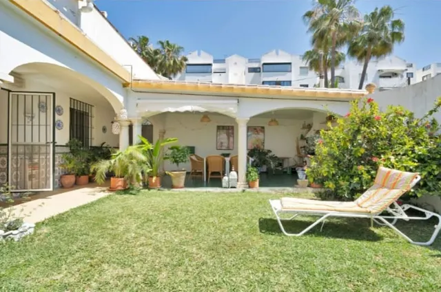 Villa 5 habitaciones 290m² en alquiler - Marbella — 6