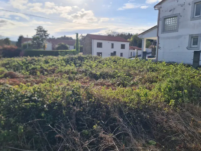 PARCELA URBANA EN MAIANCA (OLEIROS) — 7