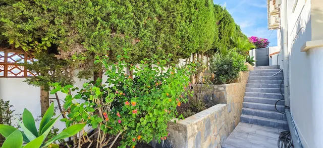 Chalet 4 habitaciones 271m² en venta - Costa del Sol — 12