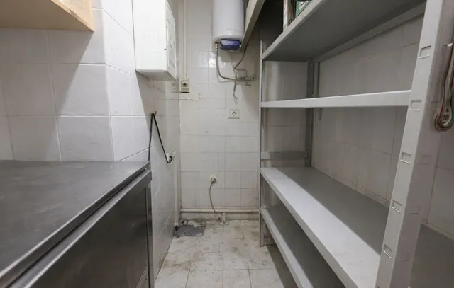 Bar 110m² en venta - Centro — 18