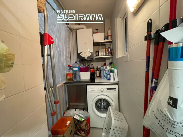 Lluminós pis de 3 habitacions a la zona de la Masuca, a Igualada. — 40