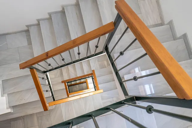 VENTA DE CÉNTRICO PISO CON LICENCIA TURÍSTICA - GRANADA — 37
