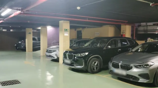 Parking 10m² en alquiler - Barcelona — 3