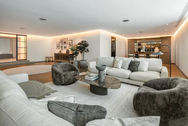 Chalet 7 habitaciones 937m² en venta - Costa del Sol — 34