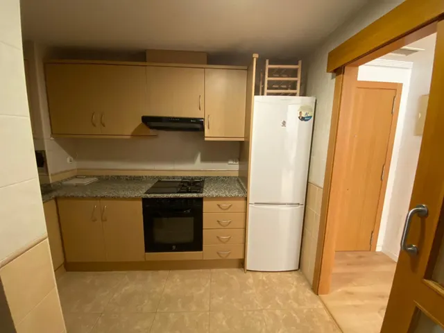 ¡Amplio y Luminoso Piso en Pueblo de San Juan! — 10