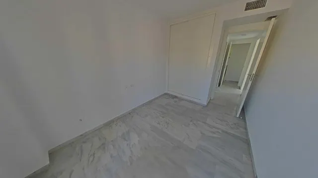 VIVIENDA DE 3 habitaciones 2 BAÑOS ALQUILADA CON SEGURO DE IMPAGO EN EL RINCON DE LA VICTORIA — 30