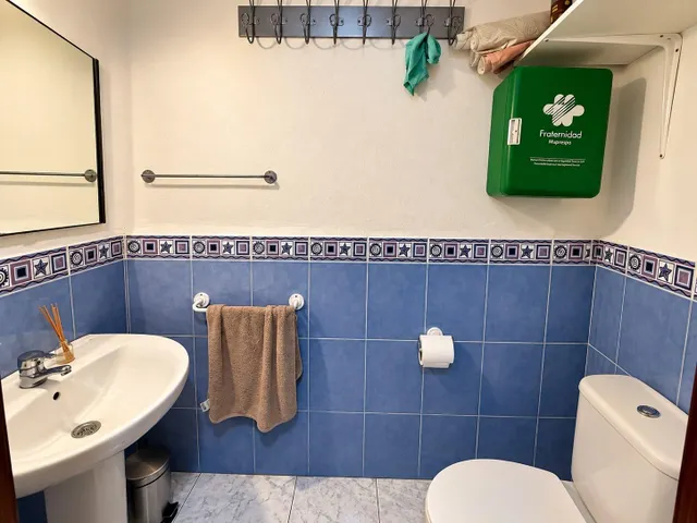 Local Comercial Reformado en Alquiler - Gamarra, Málaga — 6