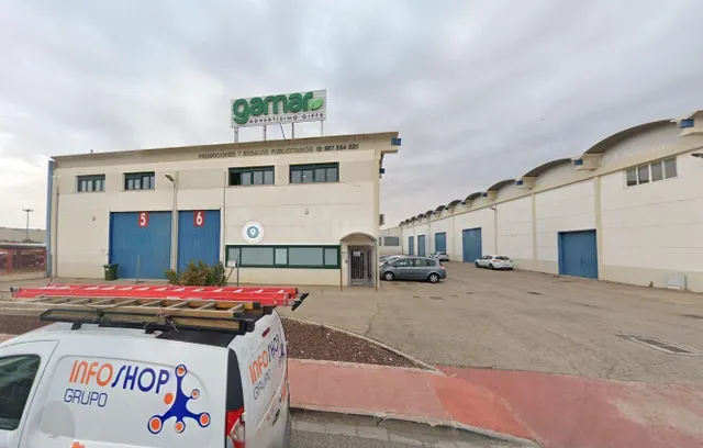Se vende nave industrial OKUPA en Albacete (Albacete). - foto 2