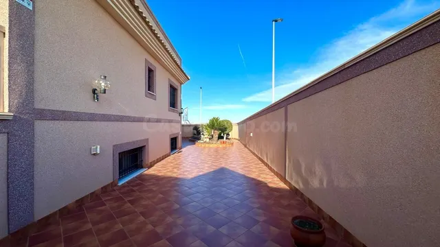 Casa 4 habitaciones 260m² en venta - La siesta — 5