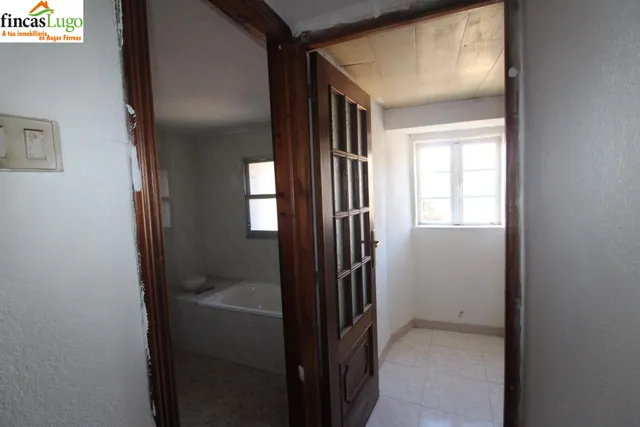 CASA CON FINCA EN SOÑAR, LUGO — 28