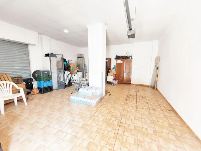 Bajo Comercial en zona de La Seda - foto 2