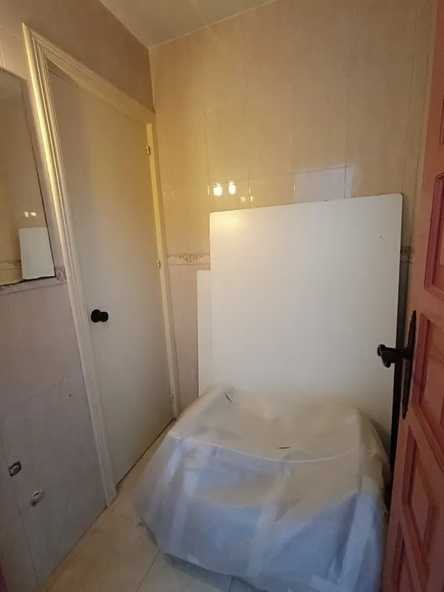 SE VENDE LOCAL COMERCIAL — 6